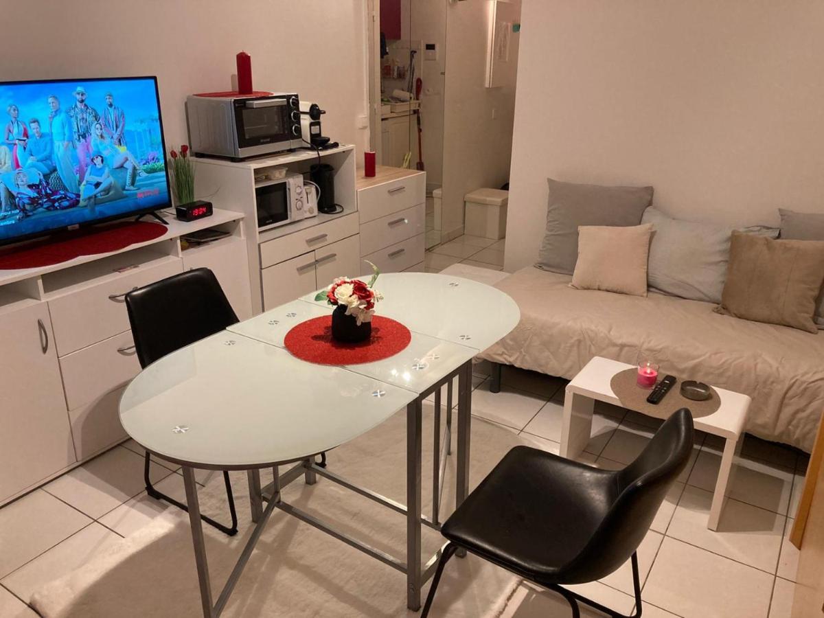 Studio Calme Et Eclaire Proche De Nation C Apartment Paris Luaran gambar